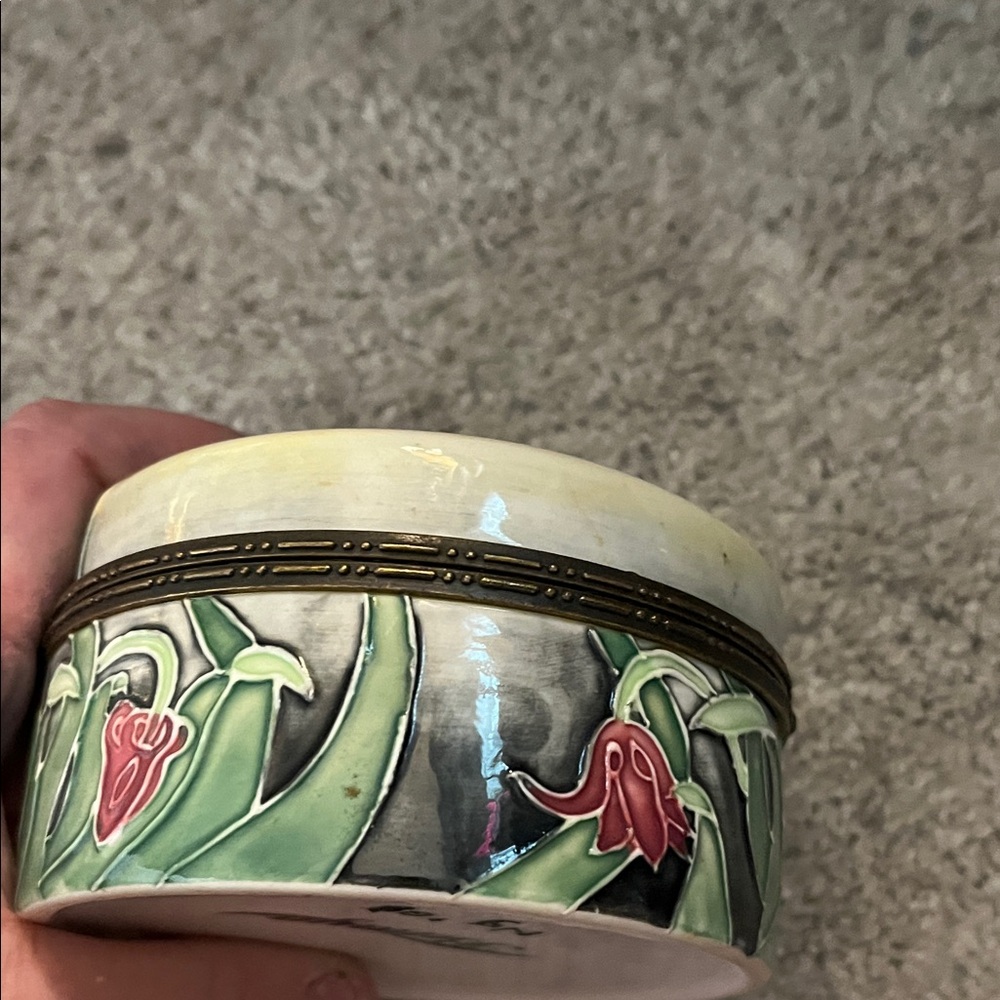 2/$20 Floral Ceramic Trinket Box - Picture 4 of 7